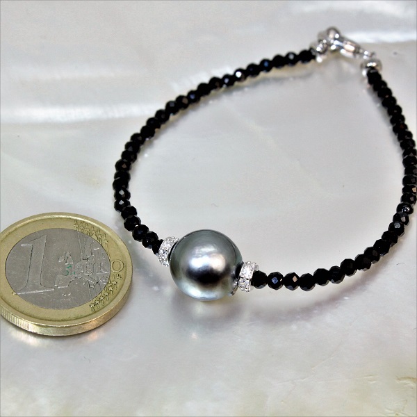Bracciale Artigianale Con Perla Di Tahiti E Dettagli Oro 18K – Cordino Regolabile Grigio, Fatto A Mano